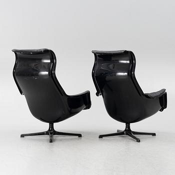 Alf Svensson, & Yngvar Sandström, fåtöljer, ett par, "Form 8"/"Galaxy", DUX, 1970-tal.