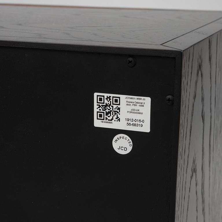 Julian Chichester, skåp, "Lille Short Cabinet", samtida.