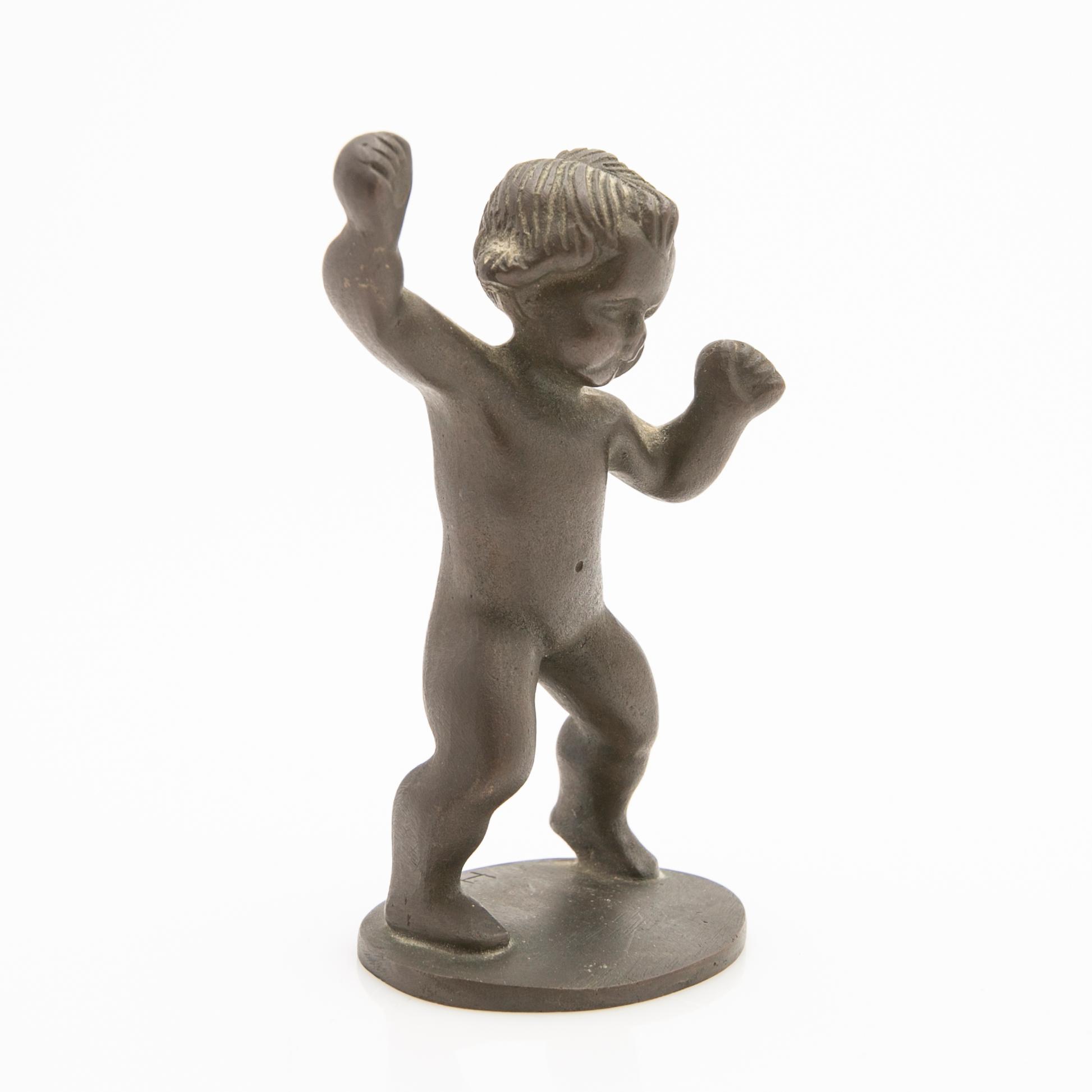 Unidentified artist, Sculpture.