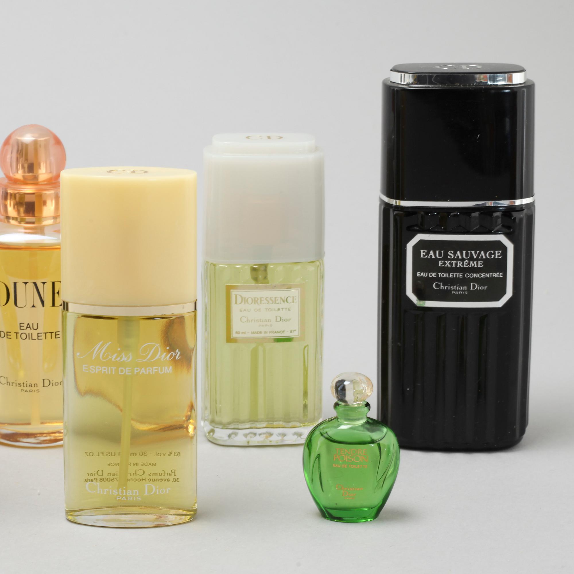 CHRISTIAN DIOR, 12 so called factices and one perfume sample.
