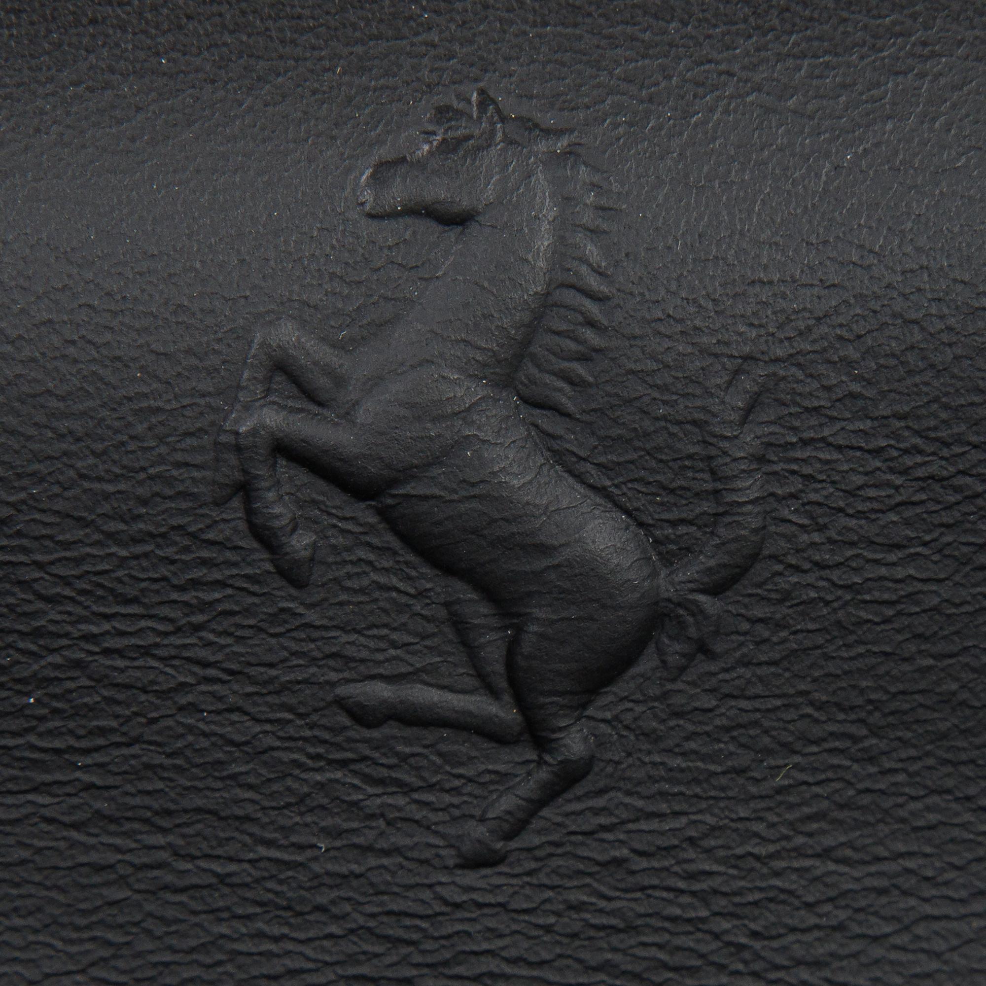 Five brack leather bags from Schedoni, Italy. For Ferrari 456.