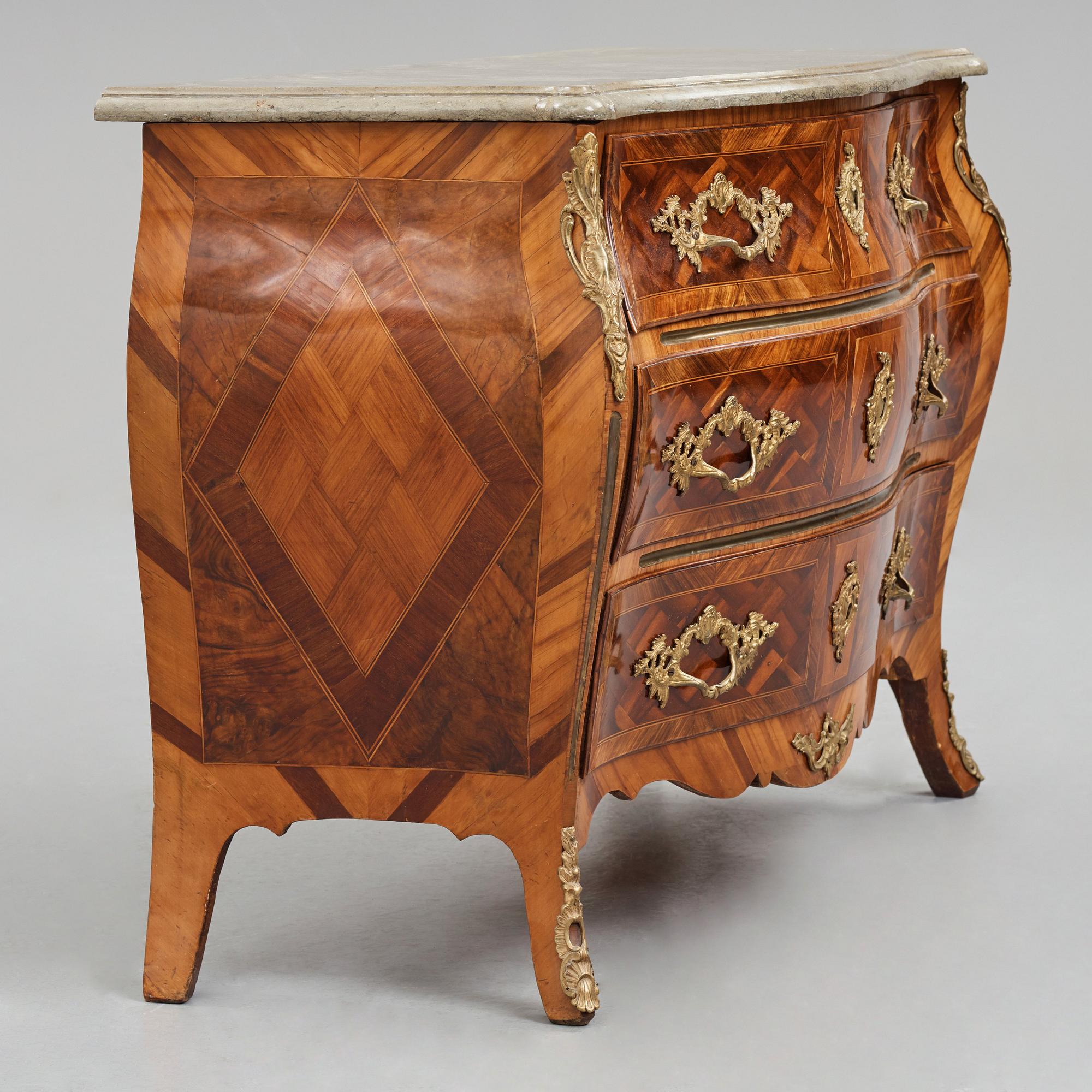 A Swedish Rococo 18th century commode by J Gröndahl.