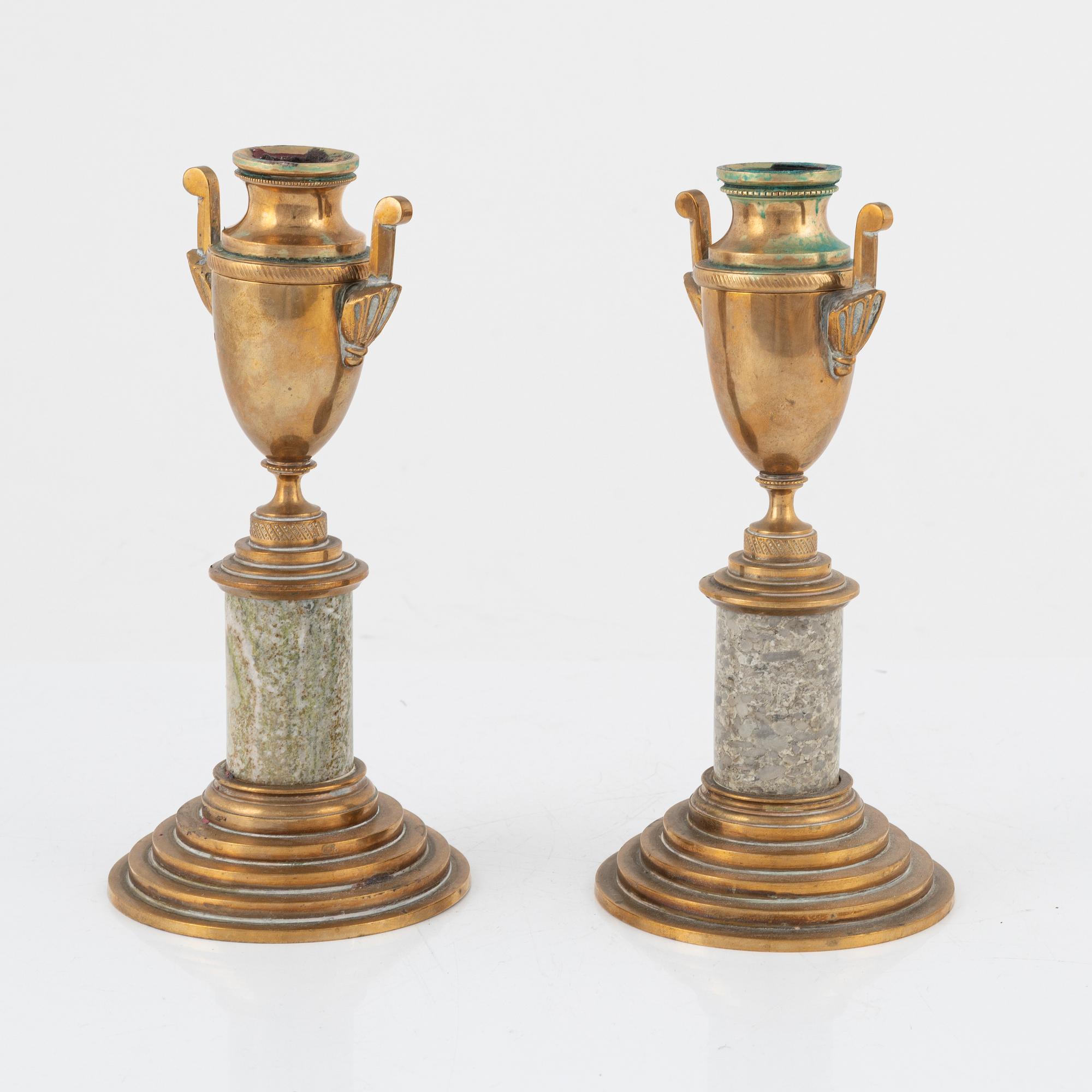 Casoletter, ett par, mässing, Skultuna, omkring 1900.