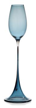 807. A Nils Landberg glass goblet, Orrefors.