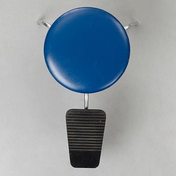 HANS J WEGNER, fotpall, Ap-stolen, Danmark.