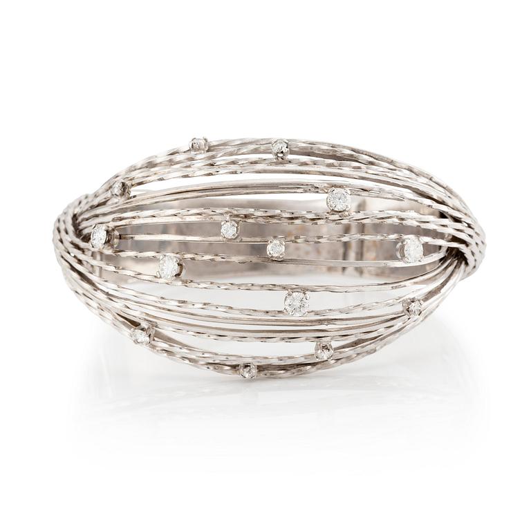 Sterlé, tillskrivet, armband 18K guld med runda briljantslipade diamanter.