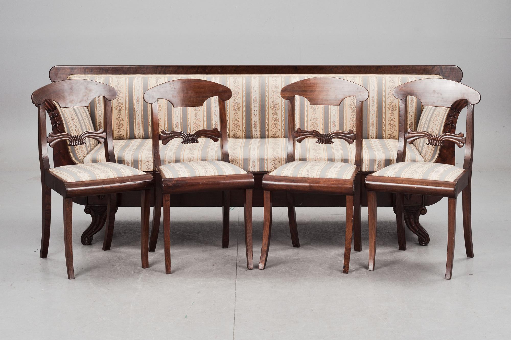 SALONGSGRUPP, 4+1. Karl Johan. 1800-talets första hälft.