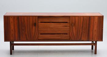 SIDEBOARD, "Arild", Nils Jonsson för Troeds industrier, Bjärnum, 1960/70-tal.