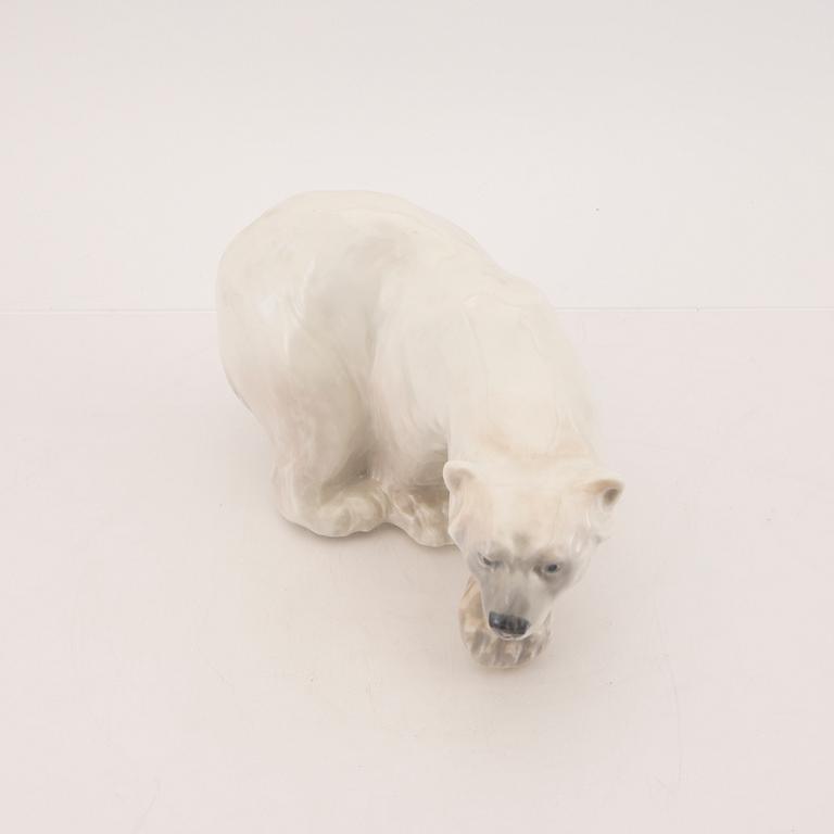Figurine Royal Copenhagen Denmark porcelain.