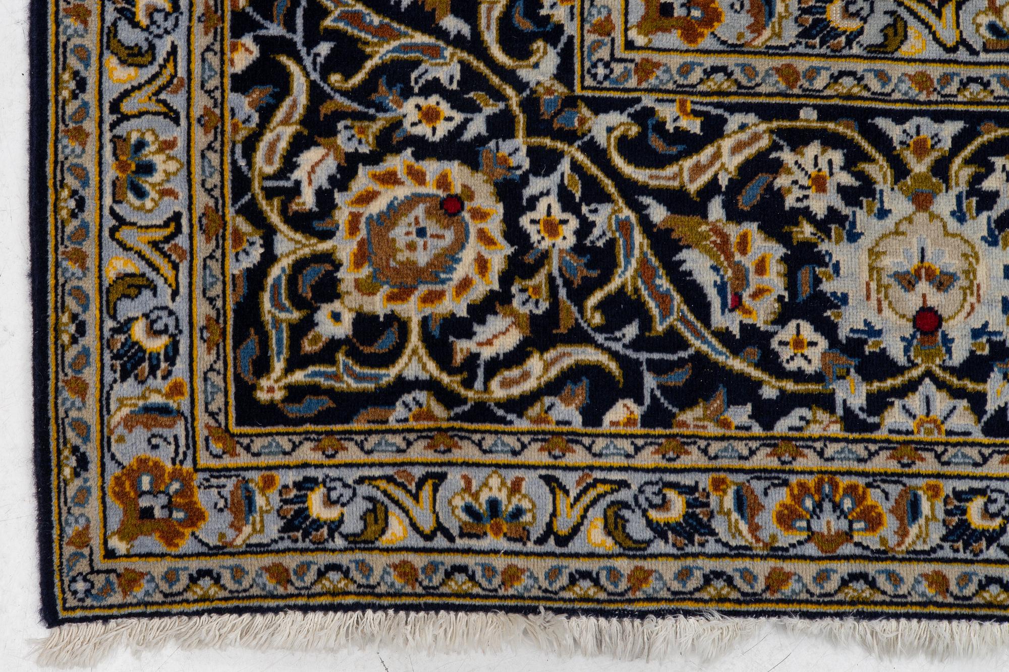 Carpet, Keshan, 375 x 265 cm.
