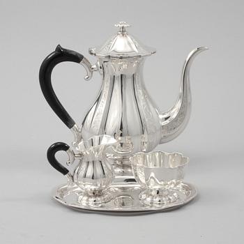 KAFFESERVIS, 4 delar, silver, importstämplade, 1900-tal, vikt  820 gram.