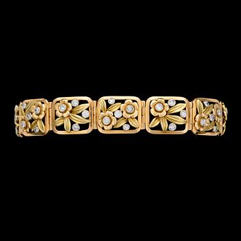 1169. ARMBAND, åttkantslipade diamanter, tot. ca 1.50 ct, i blomformationer.