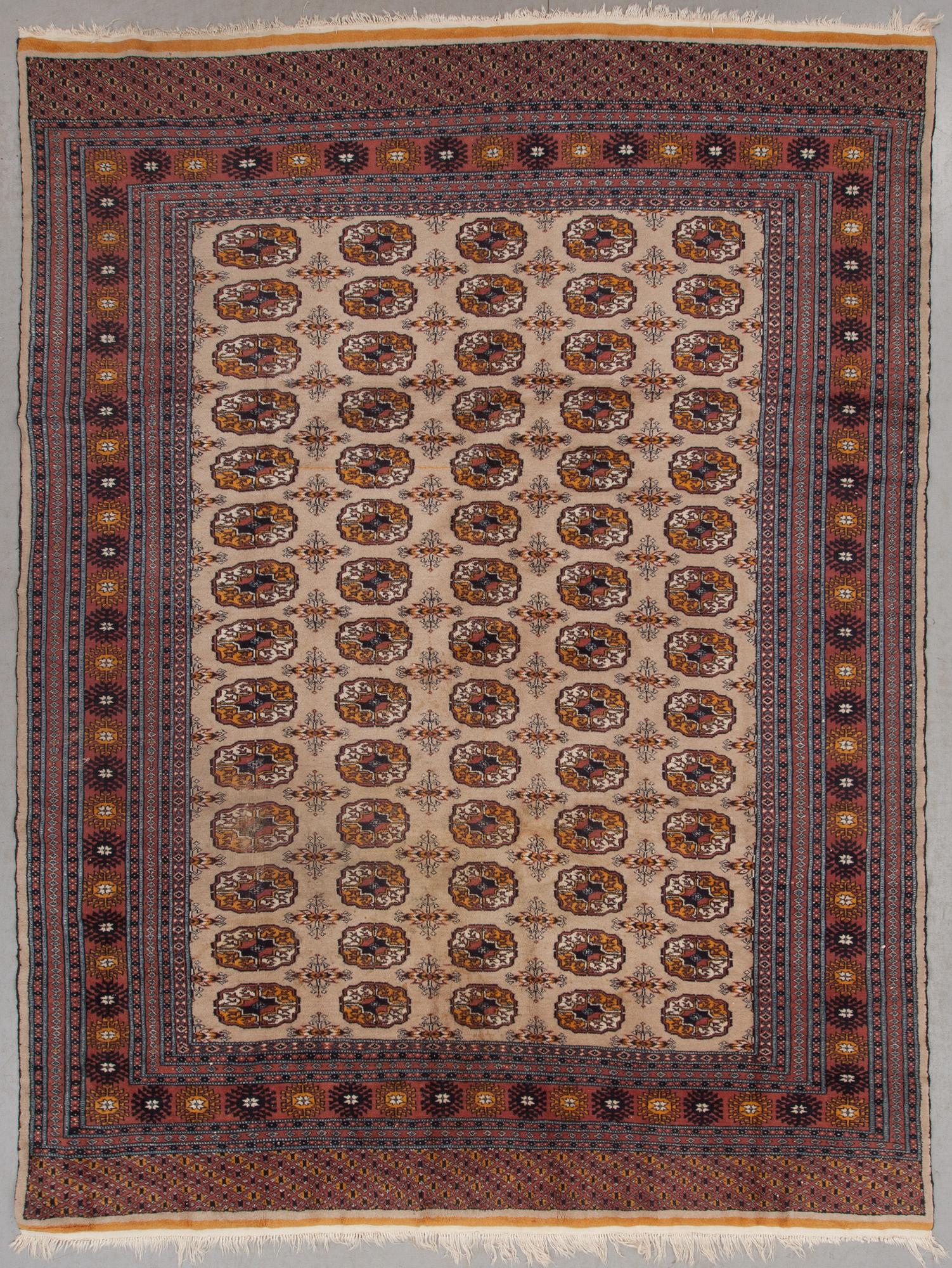 MATTA, old, Bochara, ca 290 x 214 cm.