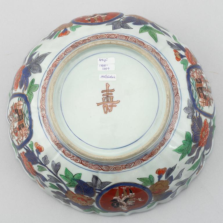 An "Black Ship" namtan porcelain bowl, Japan, Meiji/early 20th century.