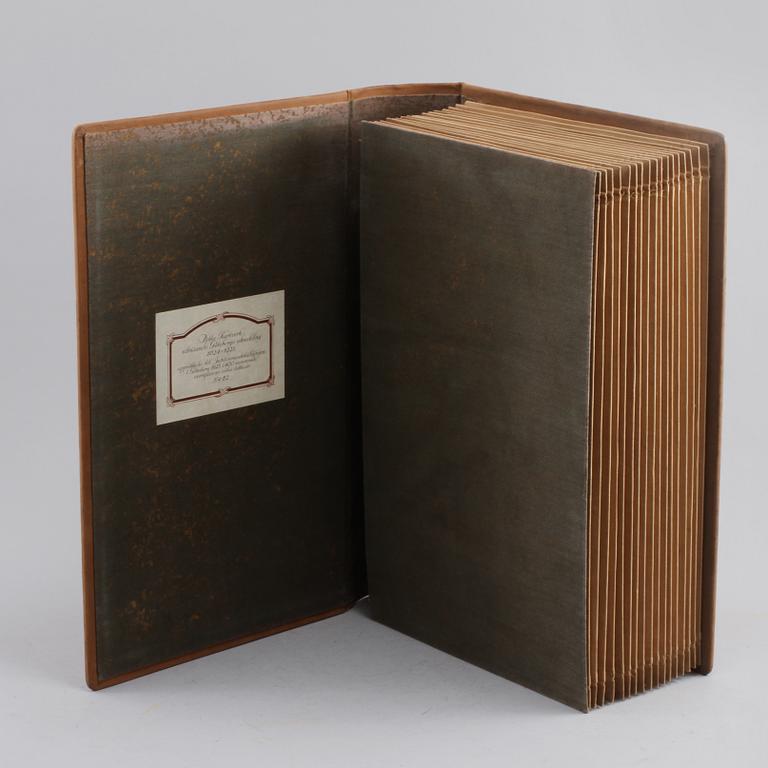 KARTVERK, "Historiskt kartverk över Göteborg", numrerad 82/400, 1923.