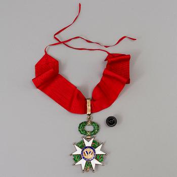 The French Order national de la Légion d'honneur, commander.