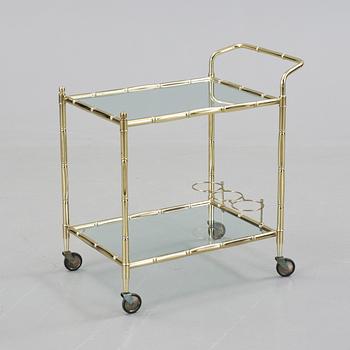 SERVERINGSVAGN, 1900-talets andra hälft.