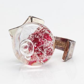 Björn Weckström, ring "Förstelnad sjö", sterlingsilver och akryl, Lapponia 1972.