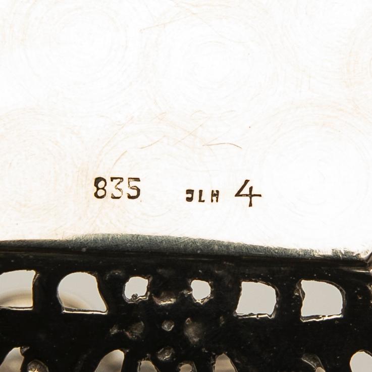 Fat/ Bowls, 7 pieces, silver, 20th century.