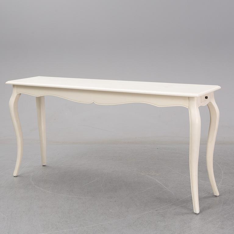 A modern rococo style table.