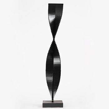 Arne Jones, "Yin-Yang II 1/2".
