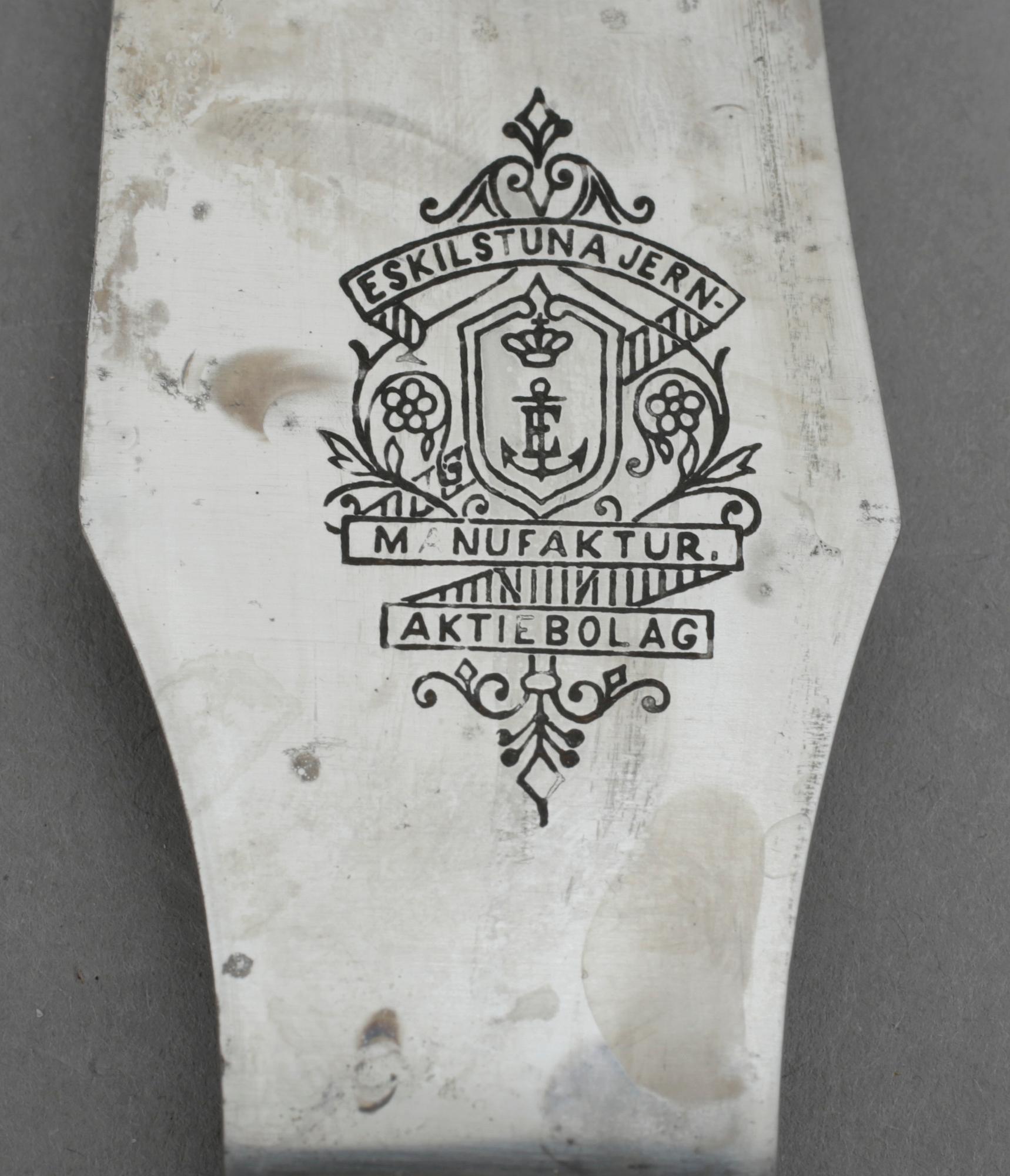 TRANSCHERBESTICK, ett par, Bernt Erlandsson, Kristianstad 1912. Tot ca 276 gram.