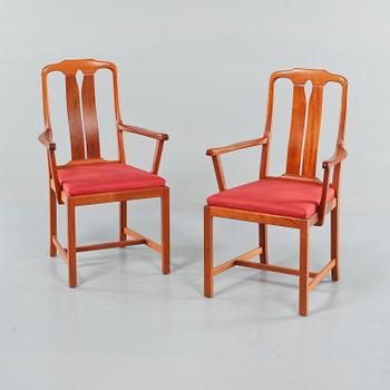 KARMSTOLAR, ett par, "Ambassadör", Carl Malmsten, Rydéns Interiör, tillverkade 1985.