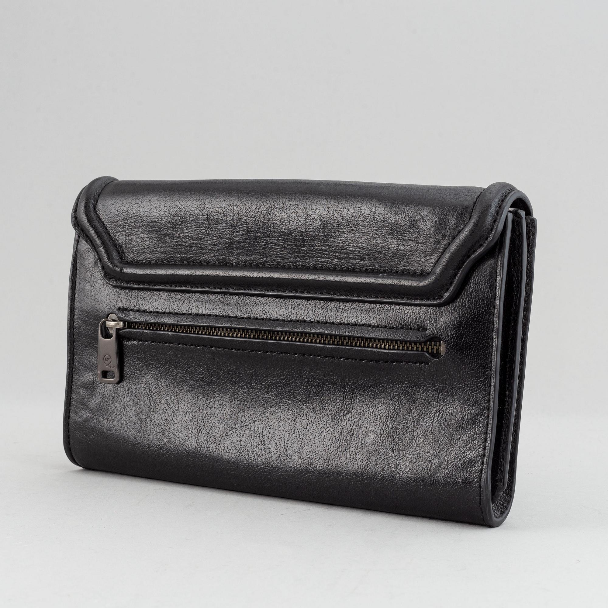 Alexander McQueen, clutch.