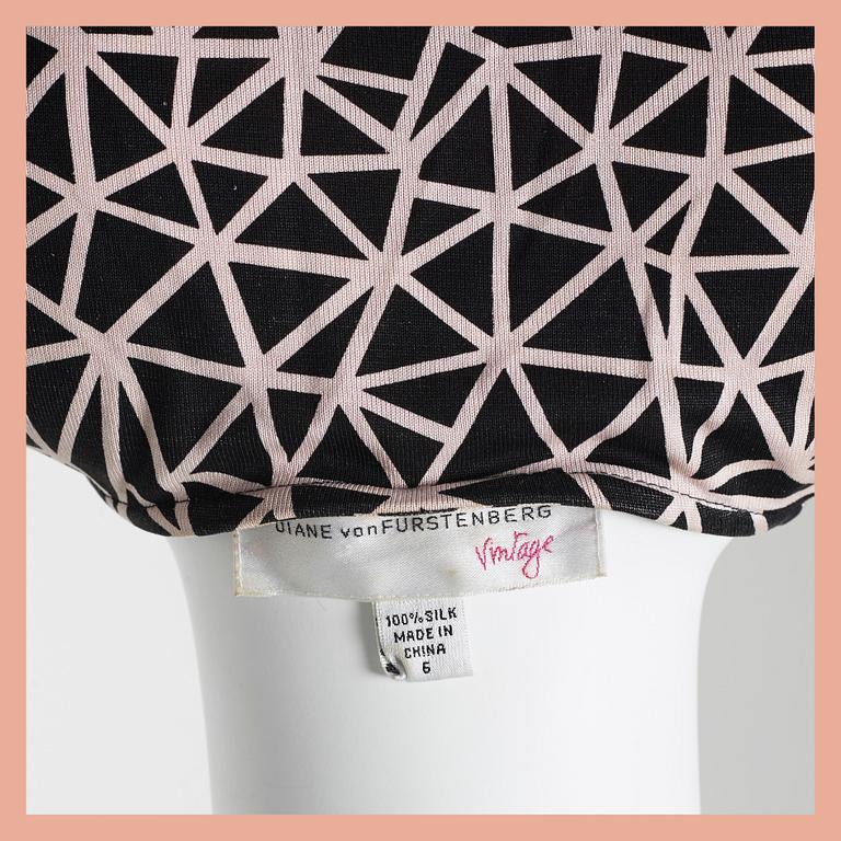 KLÄNNING, Diane von Furstenberg.