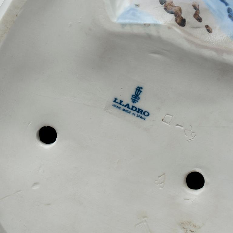 LLADRO, FIGURINS, A PAIR, SPAIN.