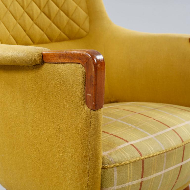 A Savoy armchair, designed by Torbjørn Afdal & Rolf Hesland for Bruksbo, early 1950s.