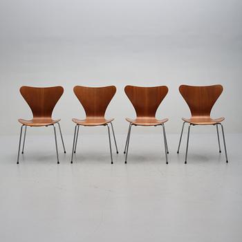 STOLAR, 4 st, Arne Jacobsen, 1900-talets andra hälft.
