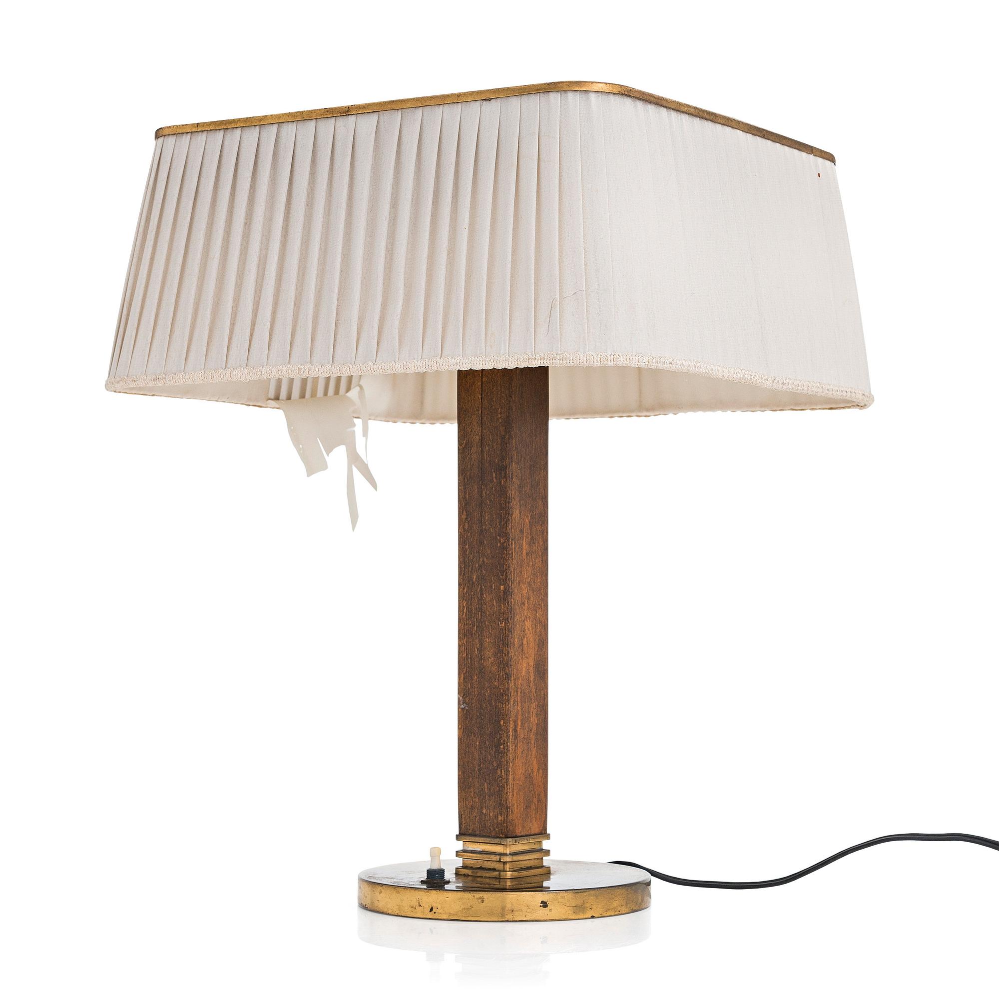 Paavo Tynell, bordslampa, modell 5066, Taito Oy, 1900-talets mitt.