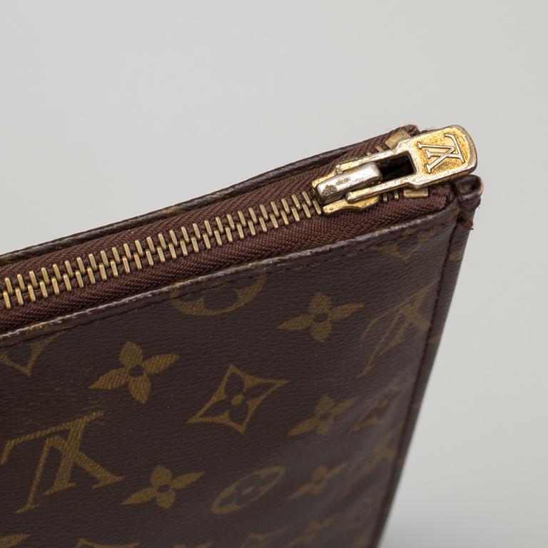 LOUIS VUITTON, "Pochette Documents", bag.