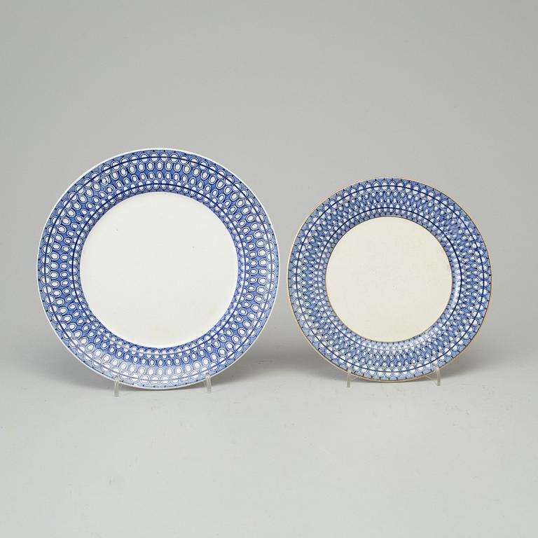 SERVISDELAR, 51 delar, flintgods, "Washington", Rörstrand, 1900-talets början.