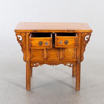 A CHNIESE TABEL WIHT TWO DRAWERS.