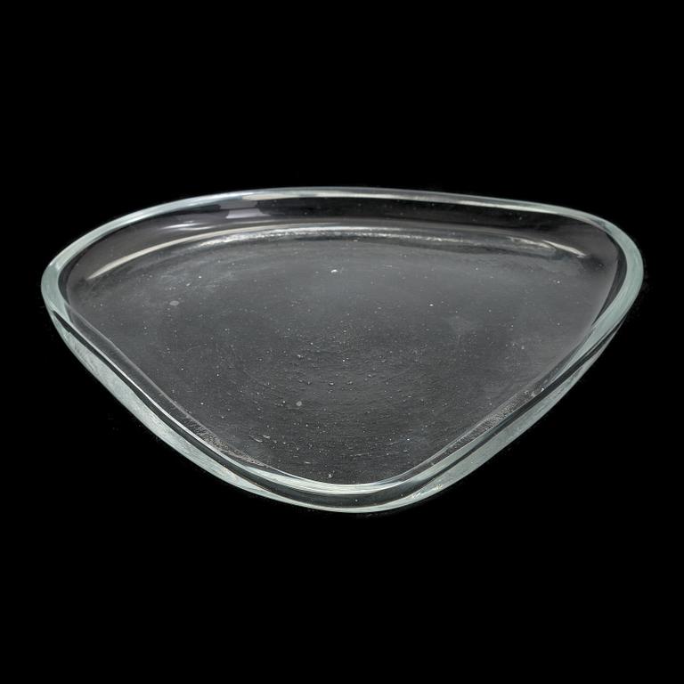 Alvar Aalto, a '3900-37' plate signed Alvar Aalto Iittala -56.