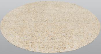 A carpet, Oriental "bamboo" silk, Diameter 240 cm.