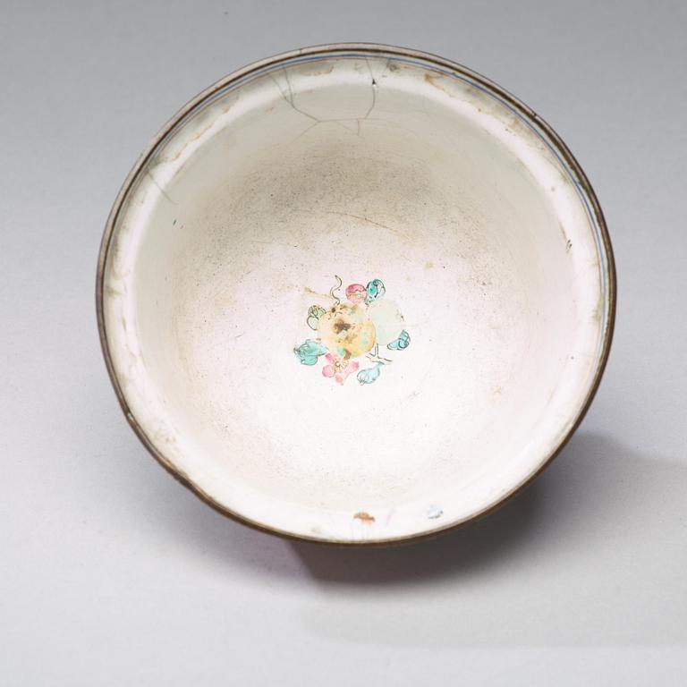 An enamelled 'European Subject' cup with cover, Qing dynasty, 18th Century.