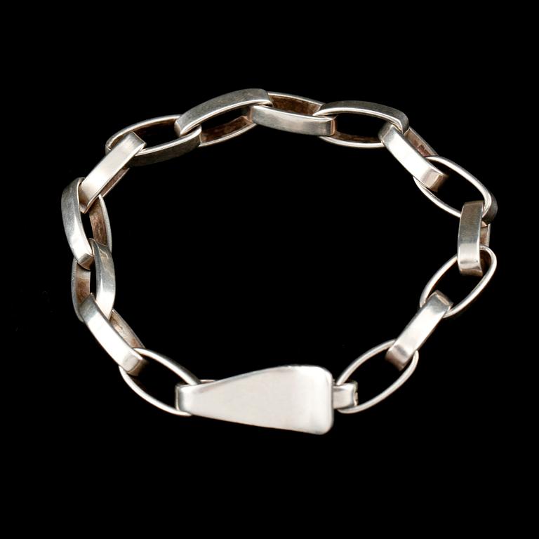 ARMLÄNK, sterlingsilver, Anders Högbergs efterträdare, Göteborg, 1998. Vikt 22 g.