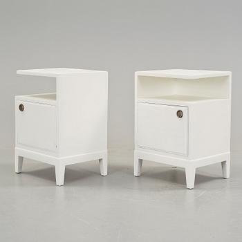 SÄNGBORD, ett par, 1930/40-tal.