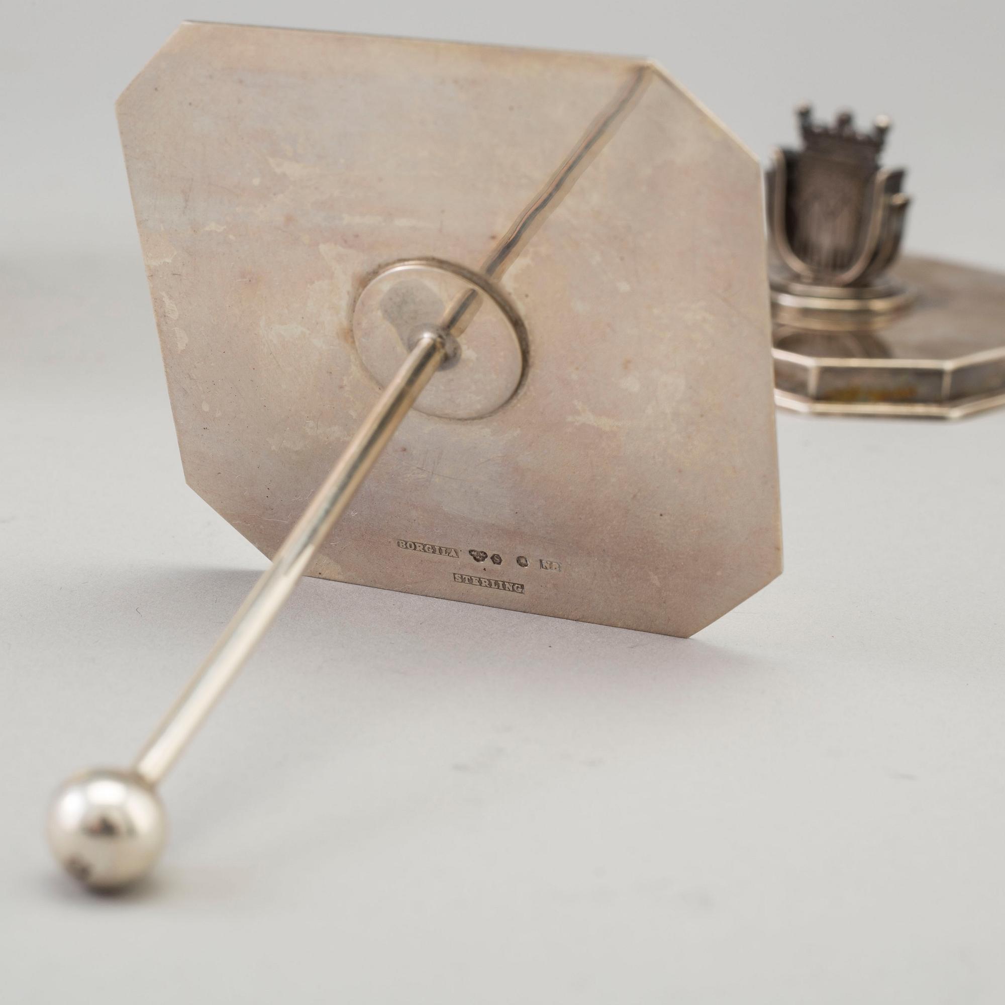 ATELIER BORGILA, tobaksburk med press, sterlingsilver, Stockholm, 1939.