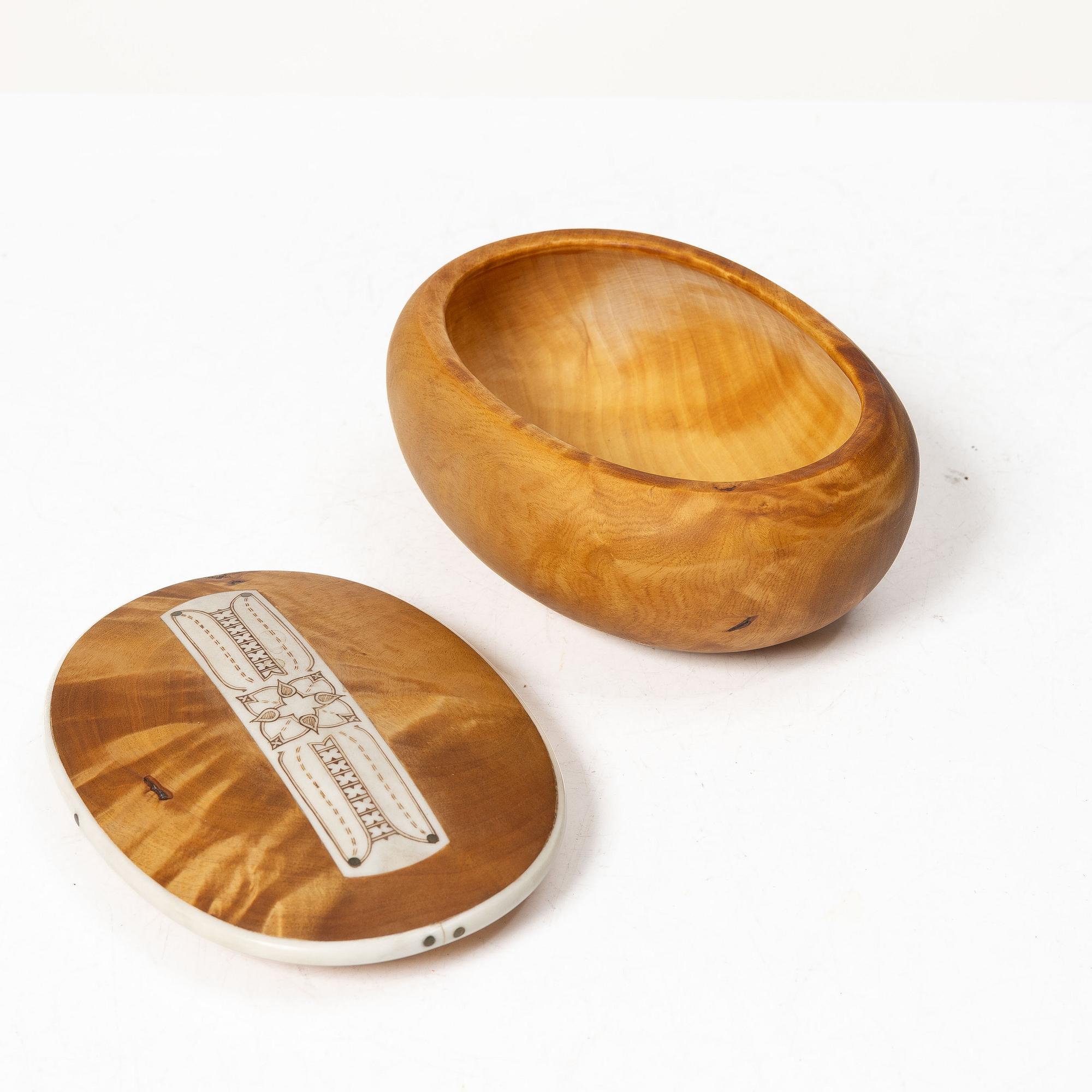 Lars Levi Sunna, Box with lid, Kiruna.