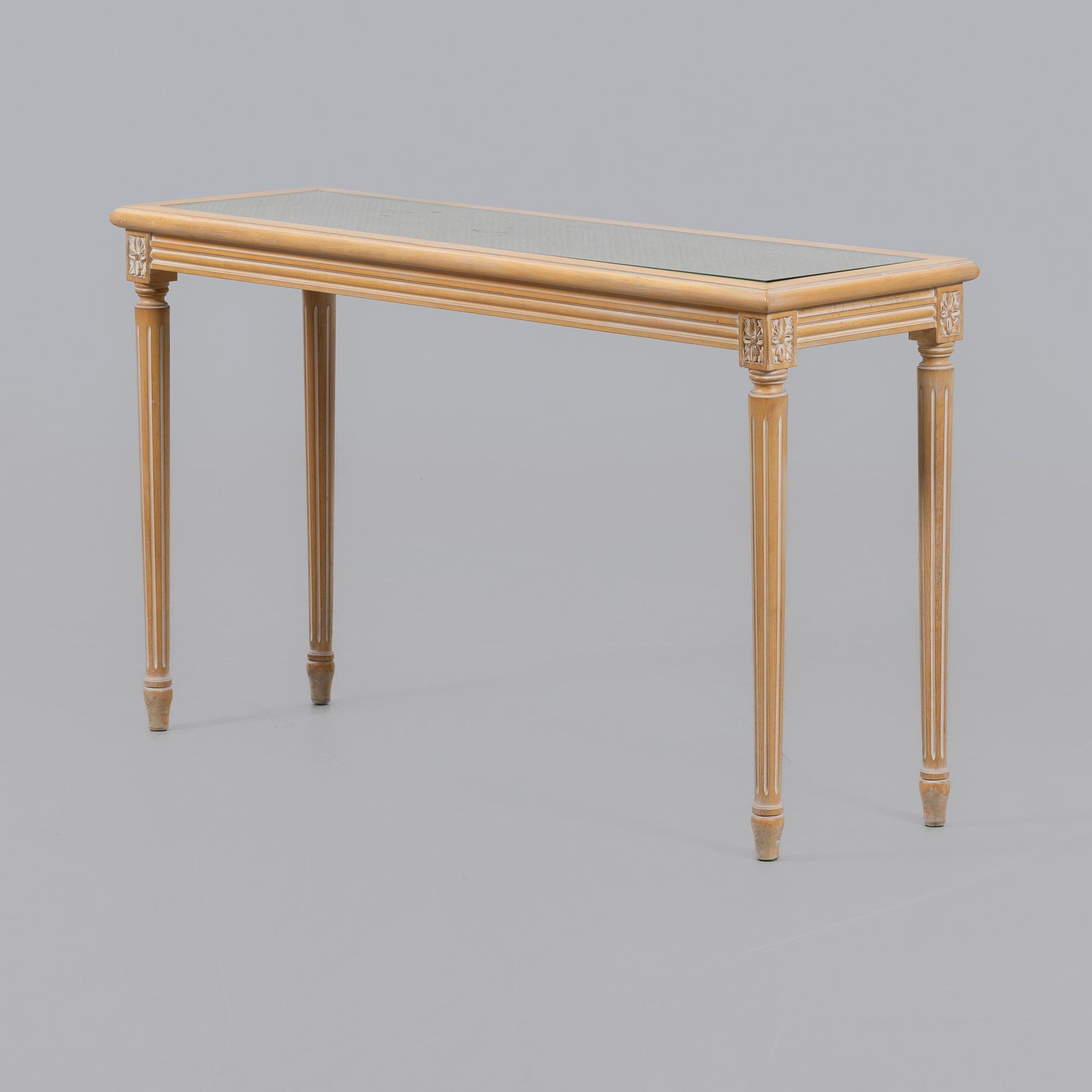 Sideboard, Gustavian style, second half of the 20th century.
