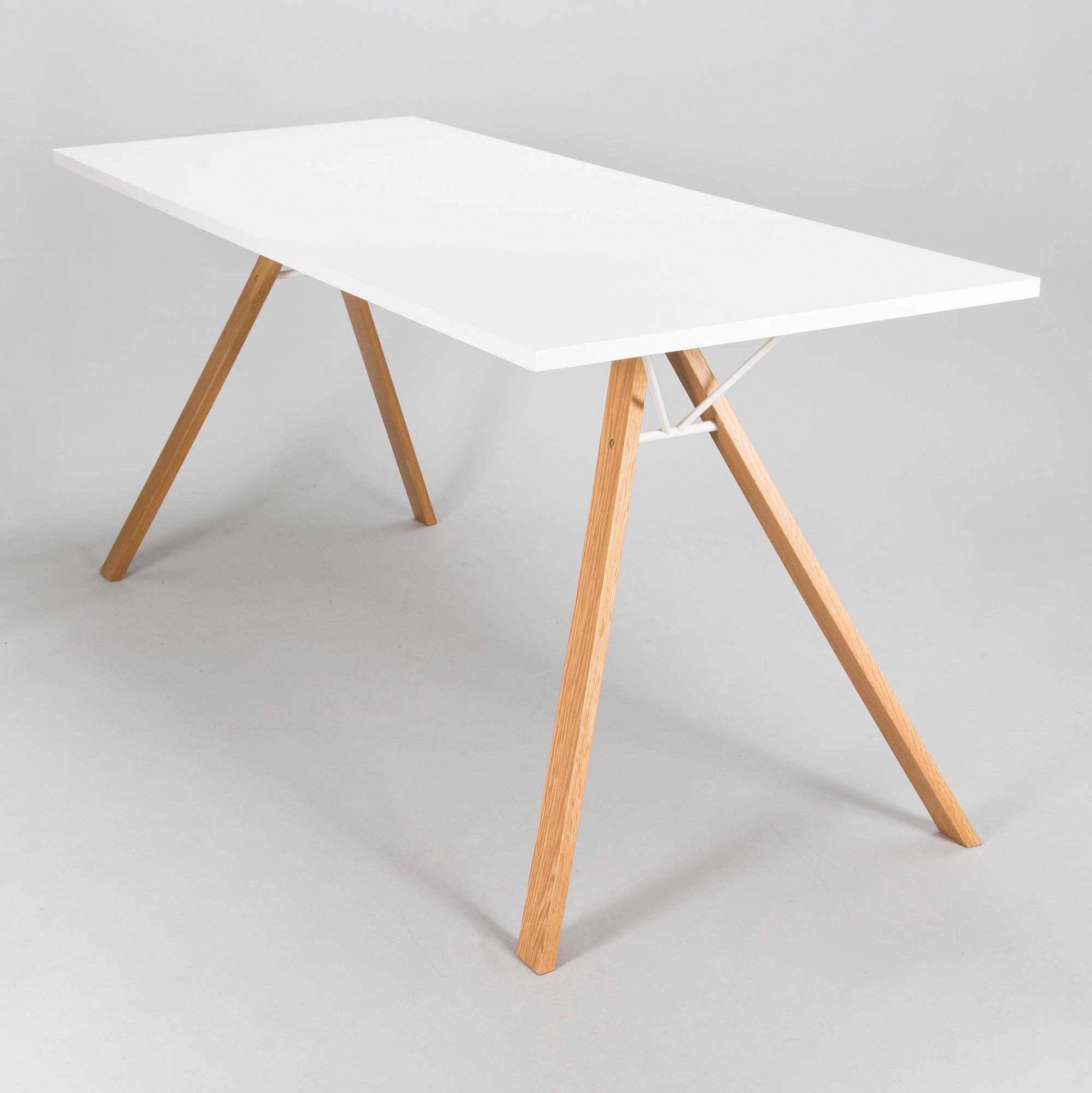 Harri Korhonen, a 'Lab' table for Inno, Finland.