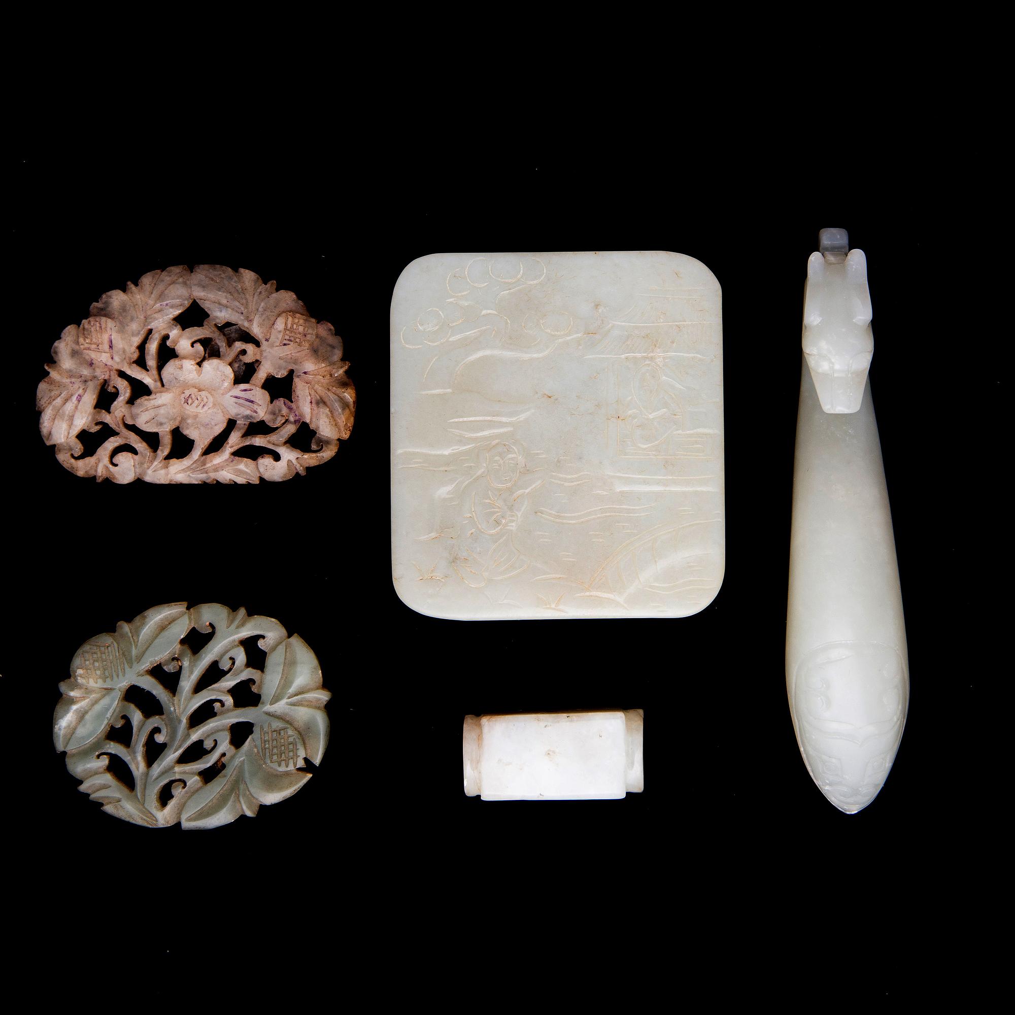 DEKORATIONSDELAR, 5 st, jade och serpentinsten, 1900-tal.