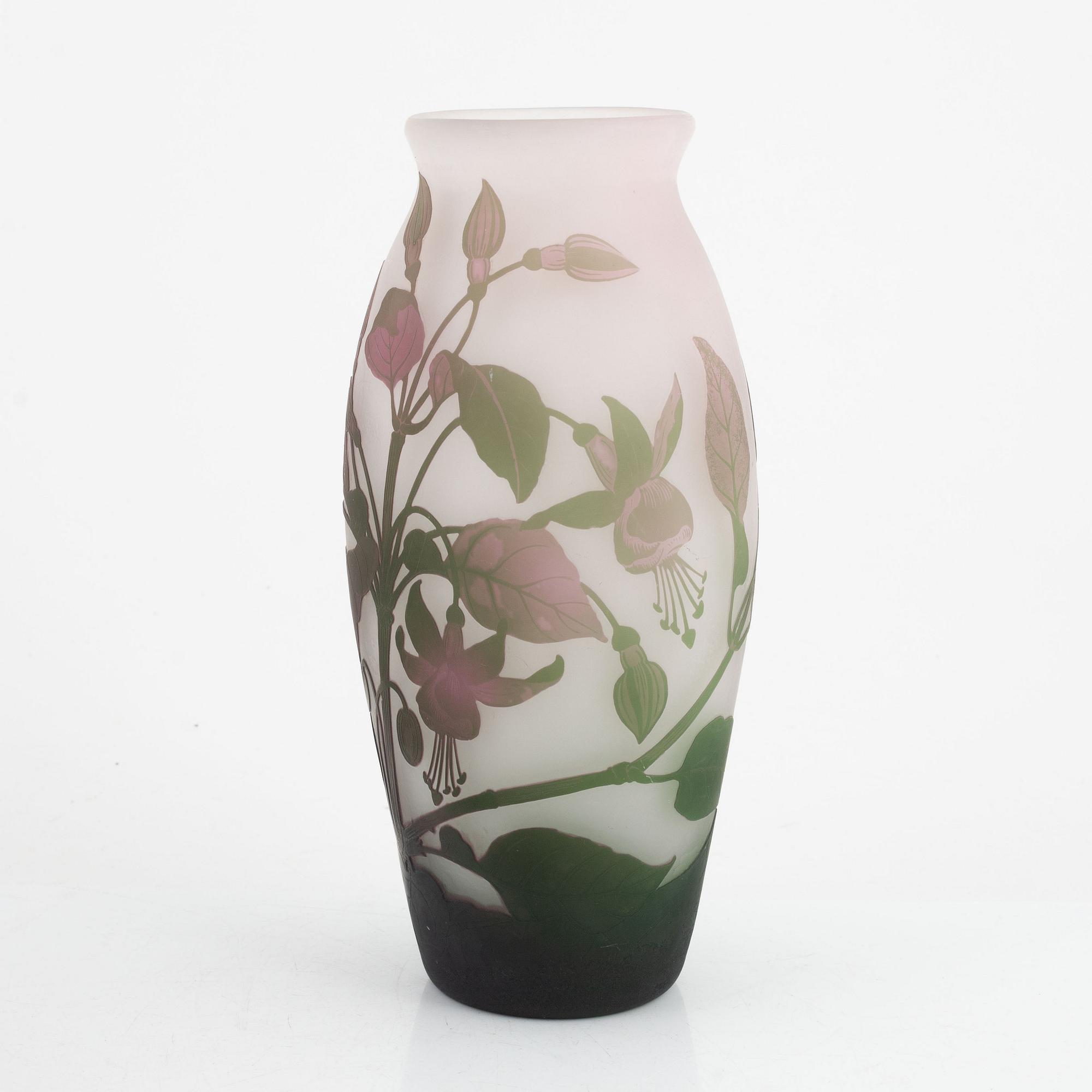 An Art Nouveau cameo glass vase, Arsale, early 20th Century.
