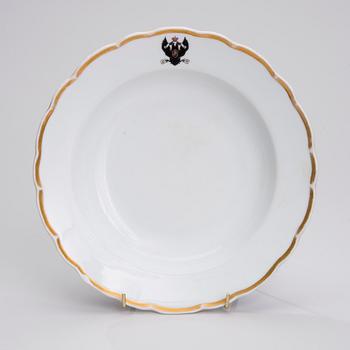 LAUTANEN, posliinia, M.S Kuznetsov, Dmitrov-tehdas, Venäjä 1892-1917.