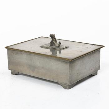 Nils Fougstedt, a pewter box, model A 273, Svenskt Tenn, Stockholm 1926.