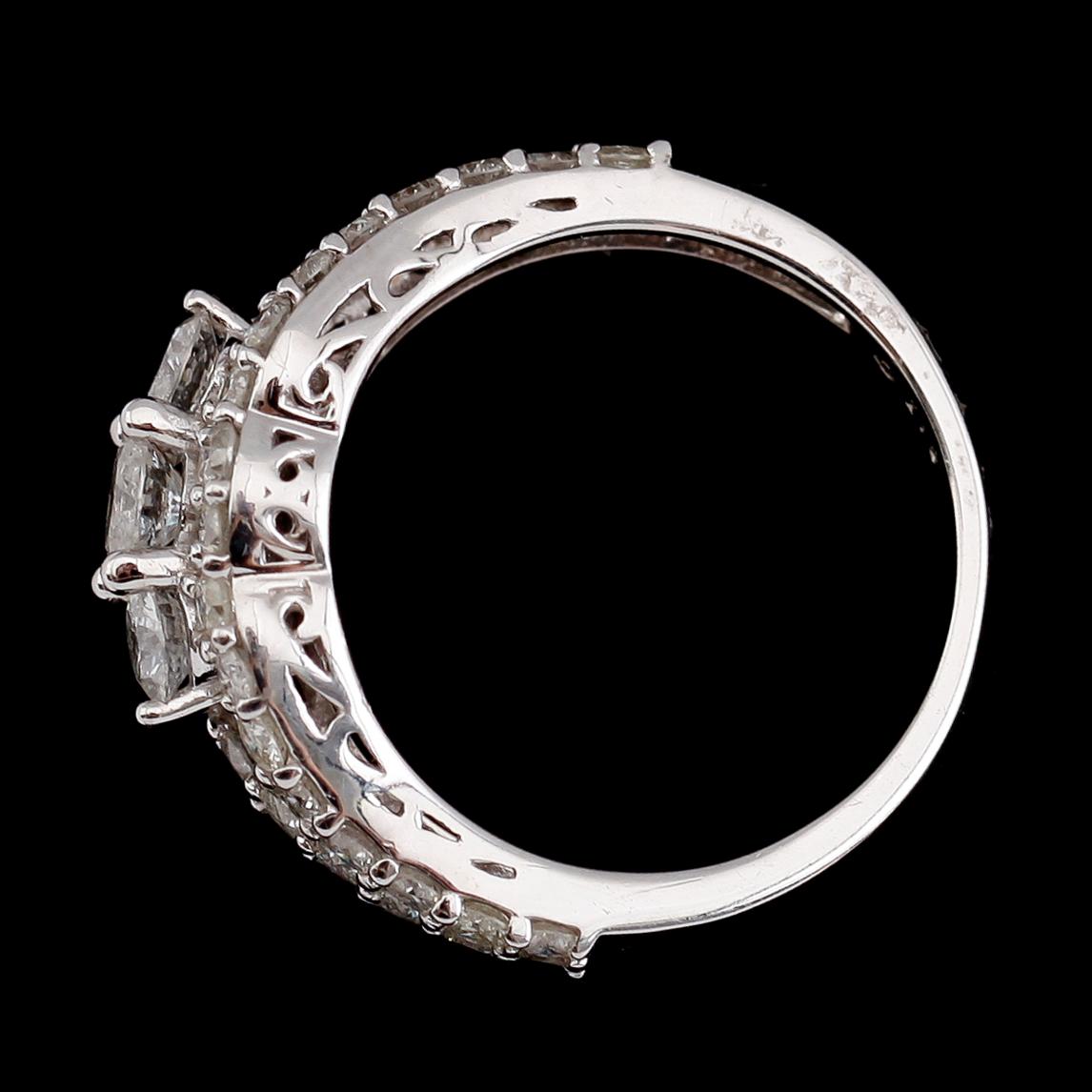 RING, 14 k vitguld, briljantslipade diamanter tot 1.75 ct.